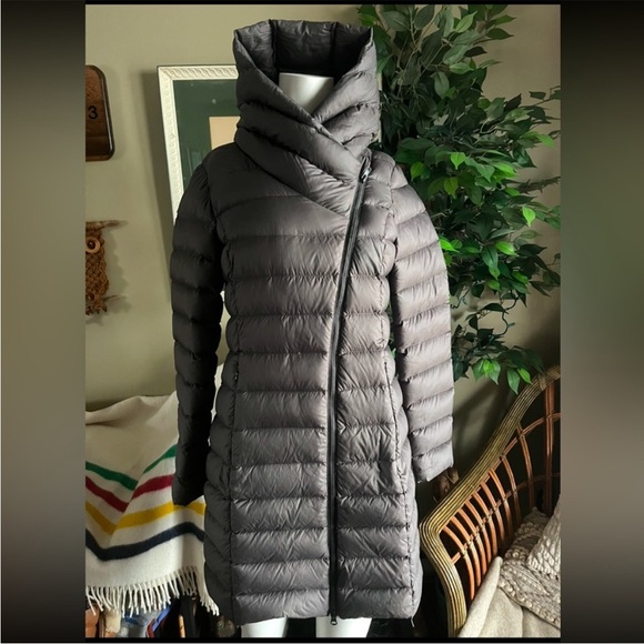 Soia & Kyo Jackets & Blazers - Soia & Kyo Puffer Coat